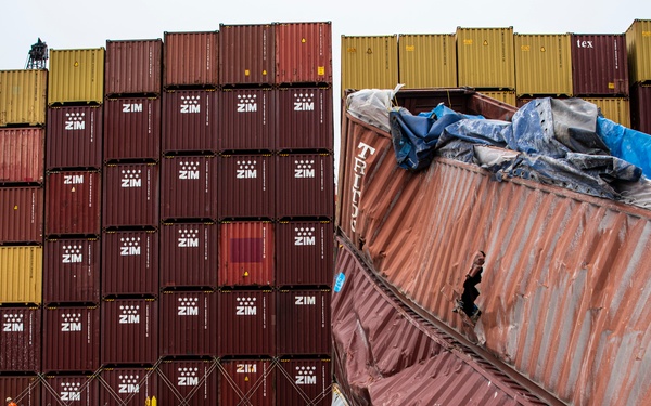 Key Bridge Unified Command prepares for removal of bridge piece on top of M/V DALI