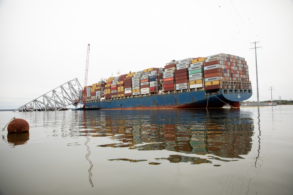 Key Bridge Unified Command prepares for removal of bridge piece on top of M/V DALI