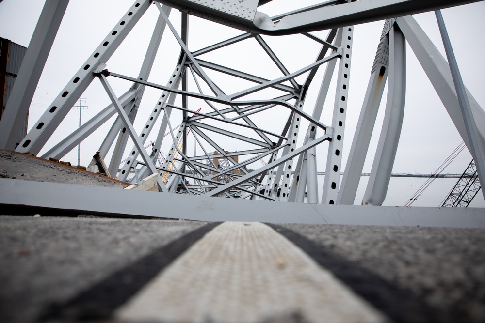 Key Bridge Unified Command prepares for removal of bridge piece on top of M/V DALI