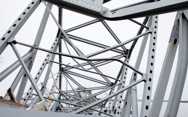 Key Bridge Unified Command prepares for removal of bridge piece on top of M/V DALI