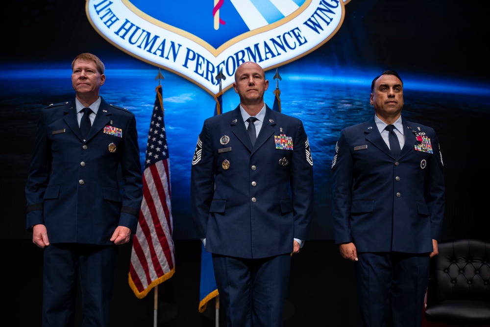 AFRL’s 711th Human Performance Wing welcomes new command chief