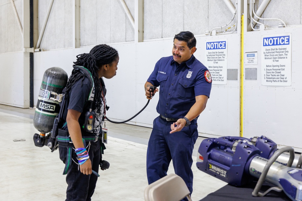 Team Edwards meet local youths during Aerospace Valley Career Fair