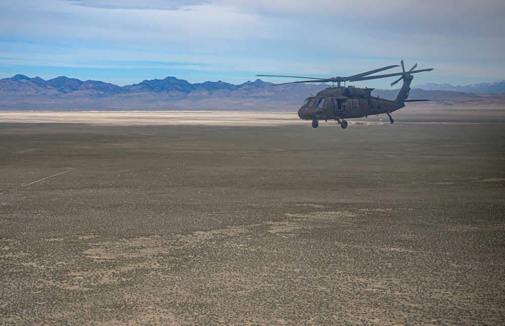 2nd Battalion, 211th Aviation Regiment Conducts Aerial Gunnery Training