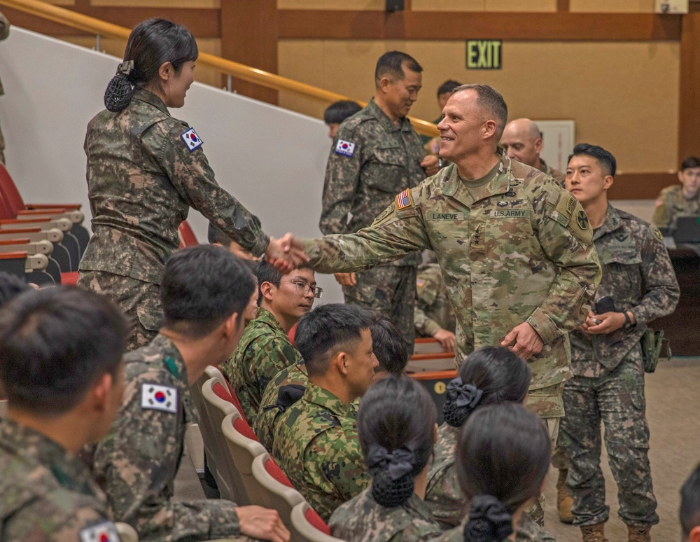 Eighth Army hosts junior officers from Korea, Japan for Trilateral Symposium