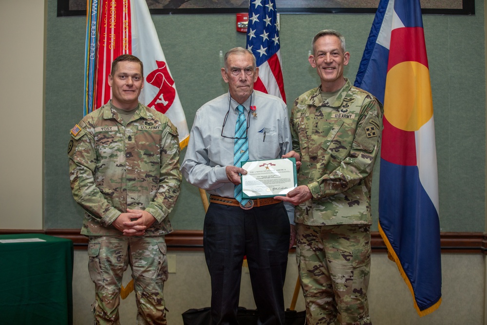 Ivy Division Hero Recognized with Bronze Star