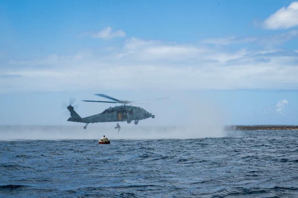 EODMU5 JMSDF HSC-25 Pouncer Ops