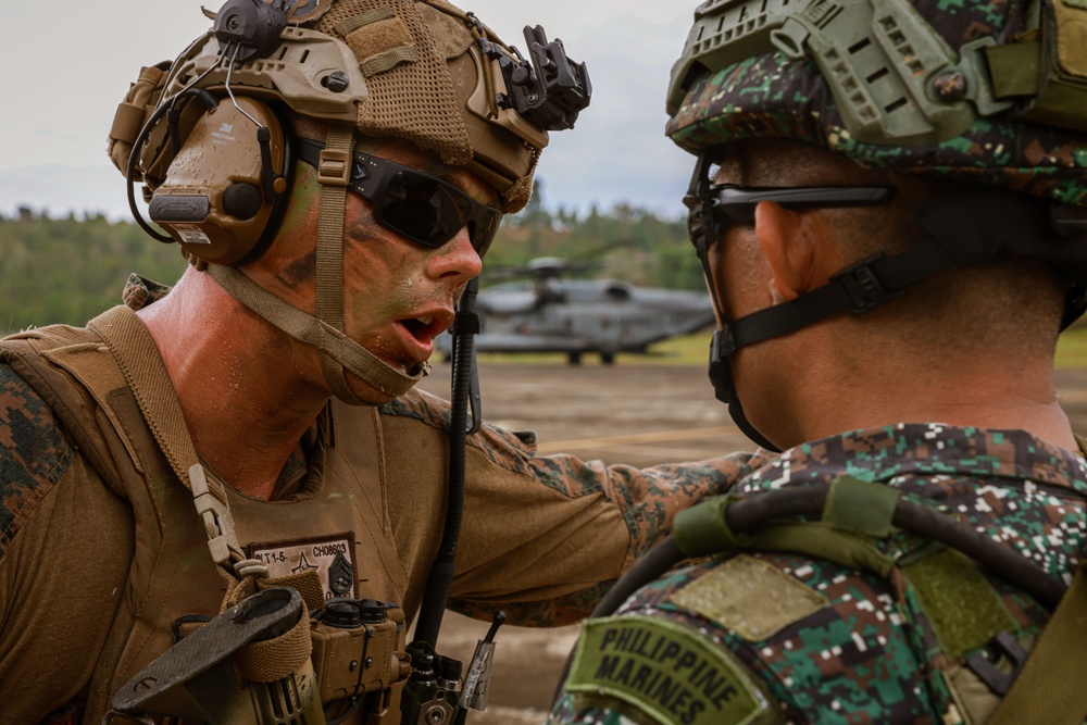 Balikatan 24: U.S., Philippine Marines Rehearse Airfield Security Training