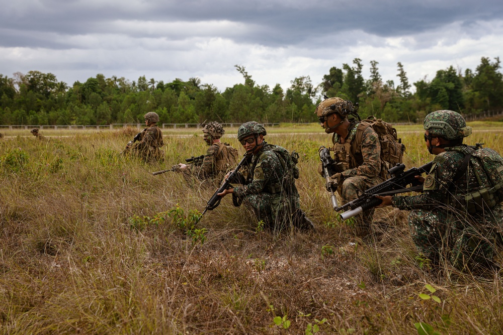 Balikatan 24: U.S., Philippine Marines Rehearse Airfield Security Training