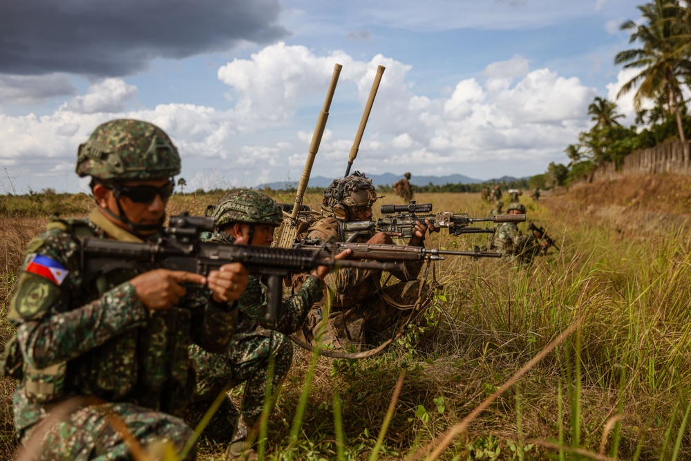 Balikatan 24: U.S., Philippine Marines Rehearse Airfield Security Training