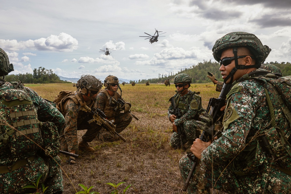 Balikatan 24: U.S., Philippine Marines Rehearse Airfield Security Training