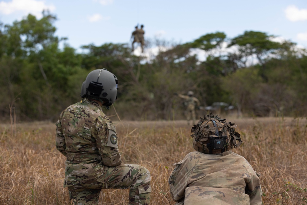 U.S. Army Soldiers conduct MEDEVAC  training