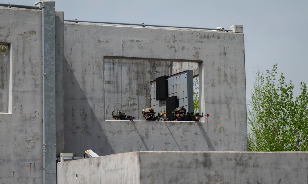 ROK, U.S. special operators maintain close relationship in CQB training