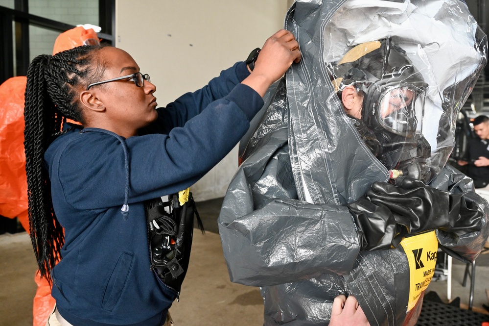 33rd WMD-CST participates in Pharmaceutical-Based Agents (PBA) exercise