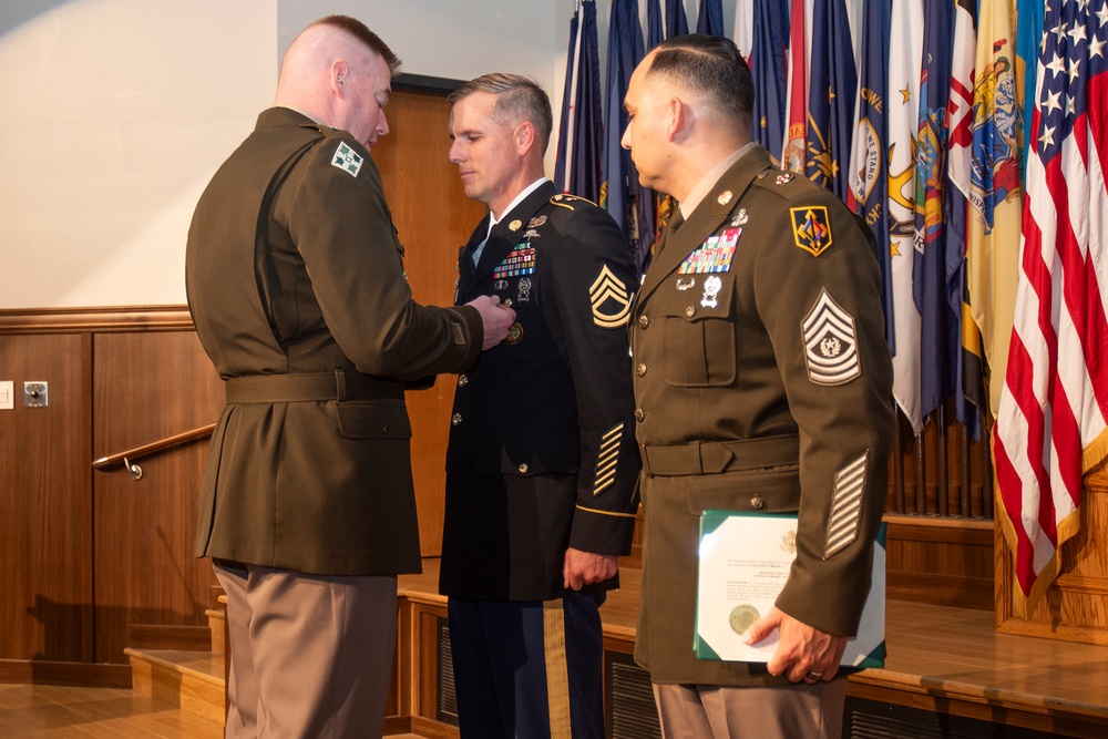 MSCoE senior leaders award Soldier’s Medal for life-saving actions at area gas station