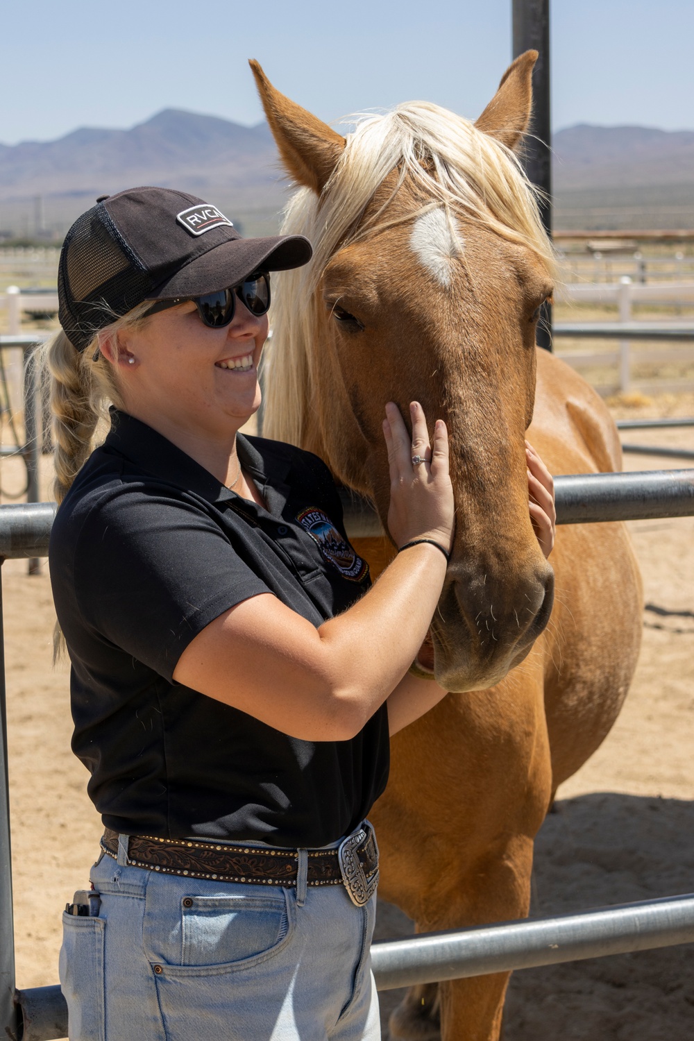 CHP Visit to Mounted Color Guard Stables