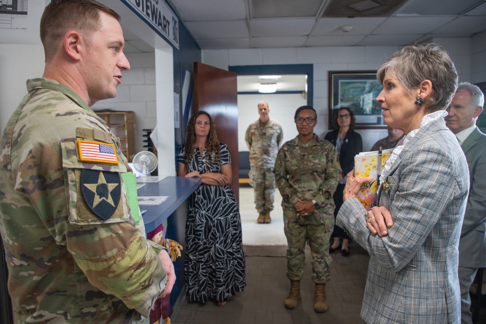 DVIDS - Images - Patty George visits Fort Stewart [Image 3 of 11]