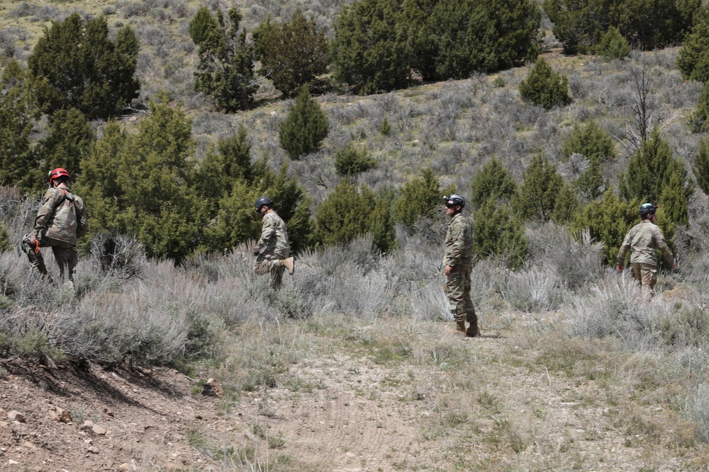 Region VIII Homeland Response Force conduct search-and-extraction Training