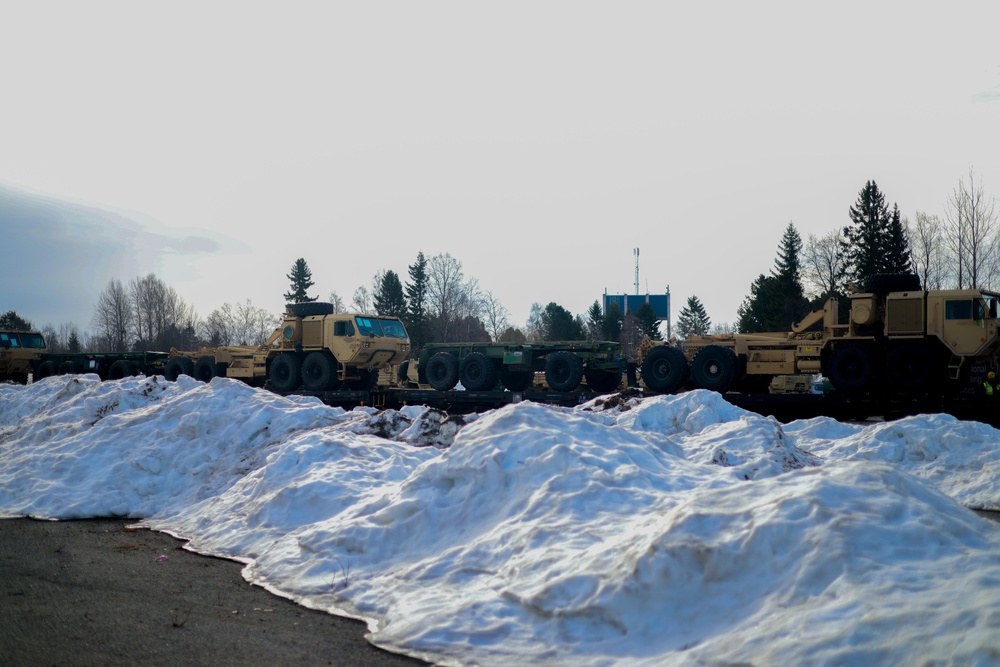 The United States Army Conducts Rail Gauge Operations in the High North