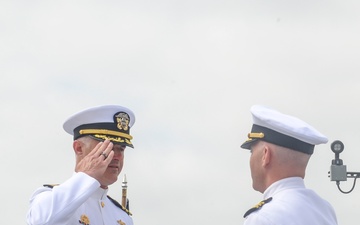 USS Gabrielle Giffords (LCS 10) Blue Crew Conducts Change of Command Ceremony