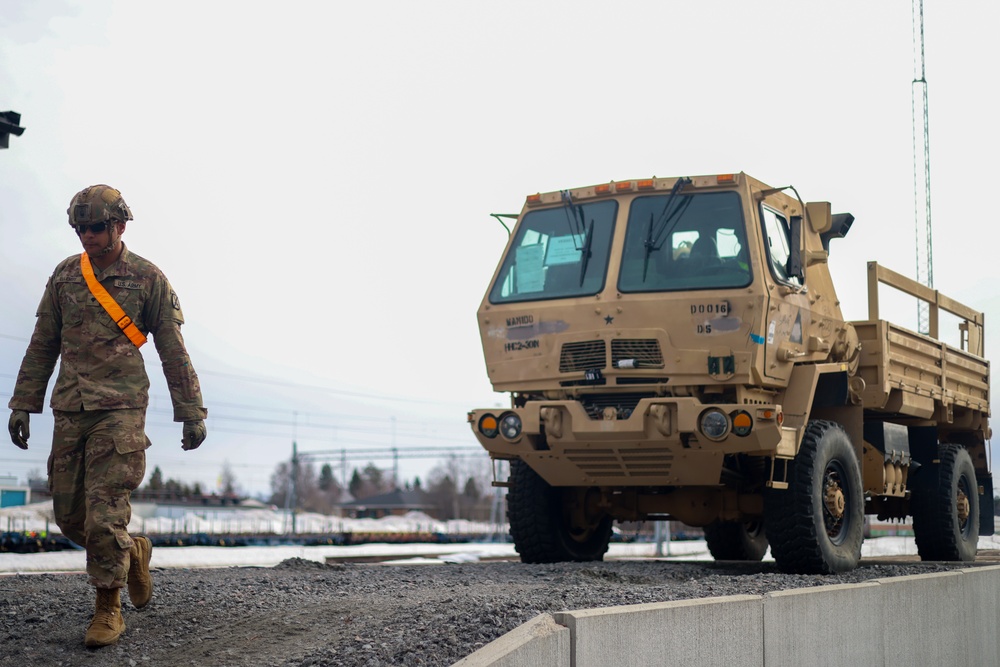 The United States Army Conducts Rail Gauge Operations in the High North