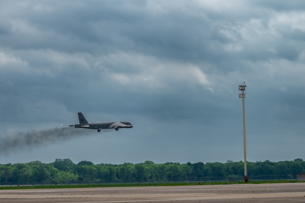 Next Generation Aircrew Protection Team completes vapor purge testing on B-52