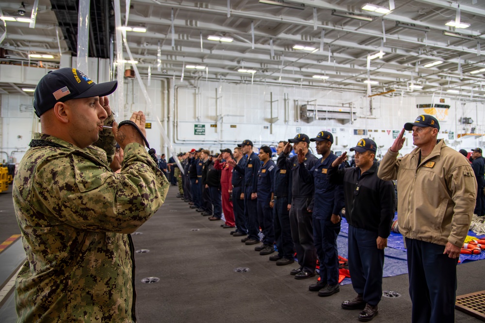 Abraham Lincoln hosts bong-off ceremony in hangar bay