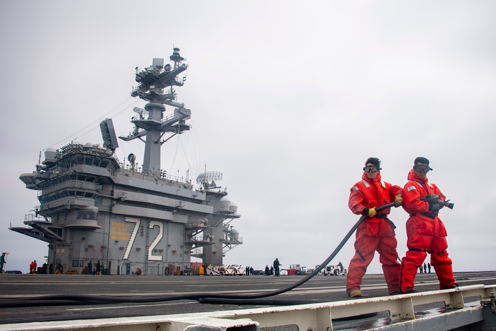 Abraham Lincoln conducts counter measure washdown