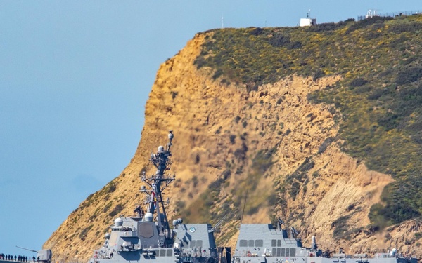 USS Sterett (DDG 104) Wins 2023 Battle ‘E’ Award