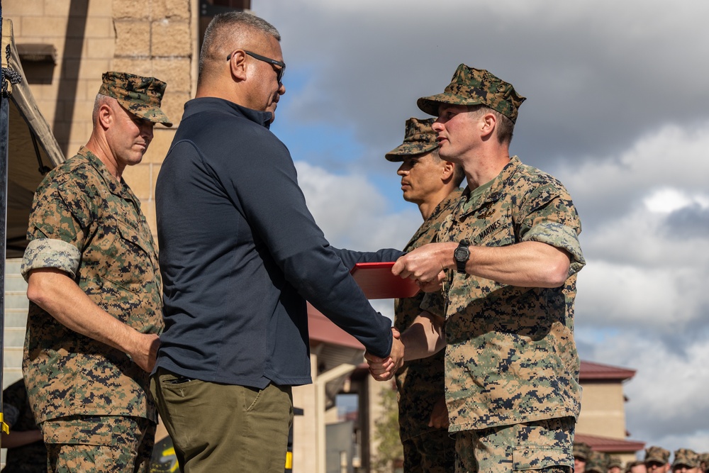 Marines and sailors take on the 15th Annual Recon Challenge