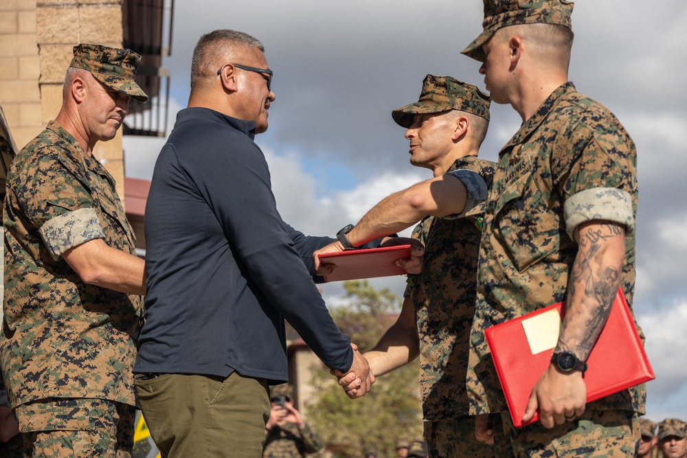 Marines and sailors take on the 15th Annual Recon Challenge