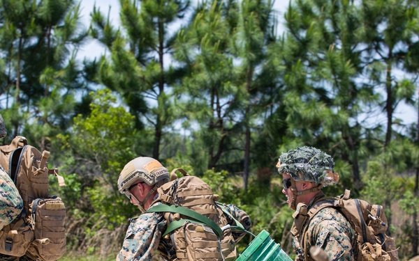 MWSS-172 competes in a &quot;warrior ethos&quot; course during Readiness Challenge X