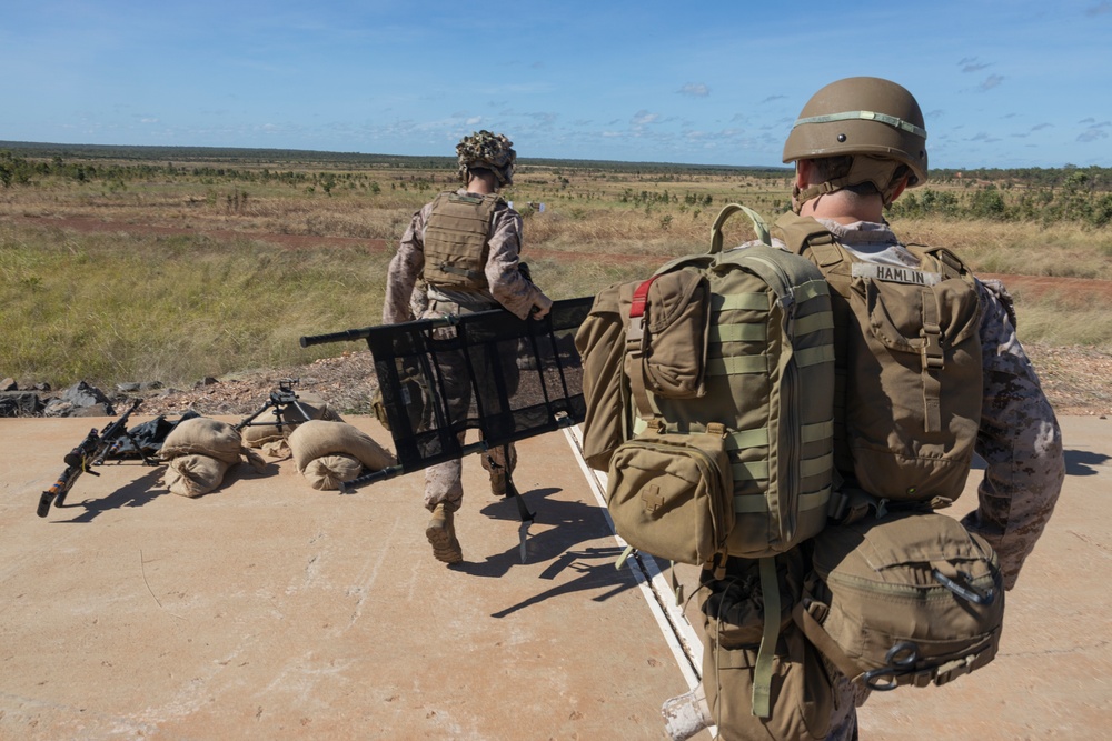 MRF-D 24.3: Navy Corpsmen, CareFlight Australia personnel rehearse casualty evacuations