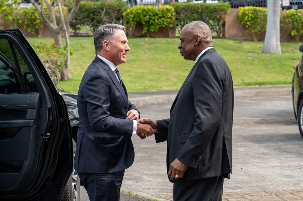 USINDOPACOM welcomes Australian Deputy Prime Minister