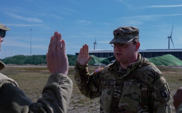 Army Reserve Soldier reenlists amidst Immediate Response