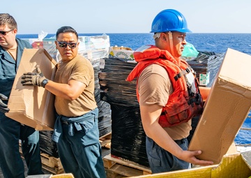 Gravely, Supply Conduct Replenishment-at-Sea in the Mediterranean