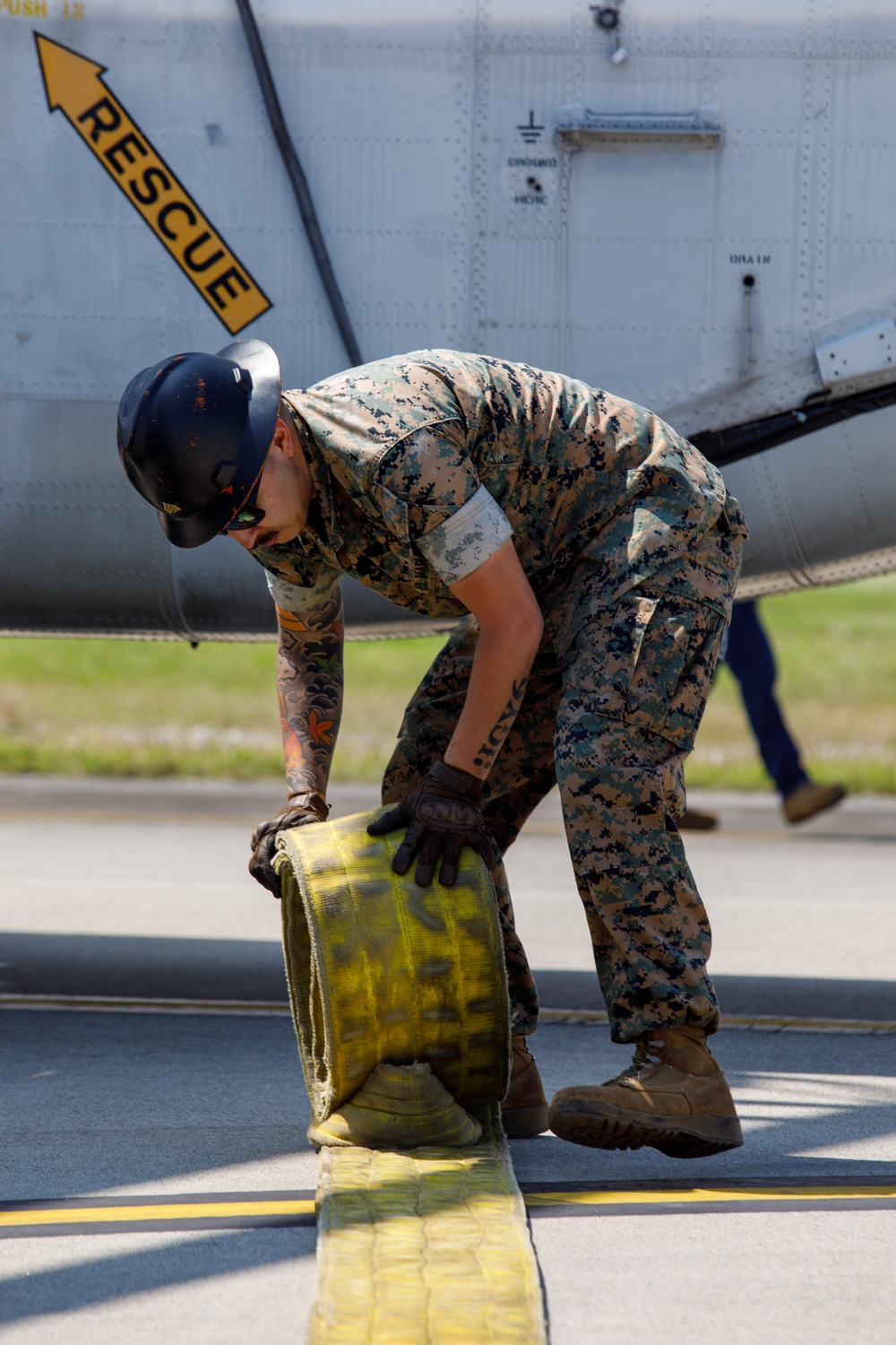 MCAS Iwakuni conducts emergency response training with JMSDF.