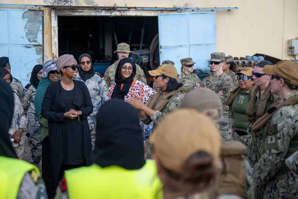 MSRON 10 and Djiboutian Coast Guard Servicewomen Participate in Second Sea Sisters Event