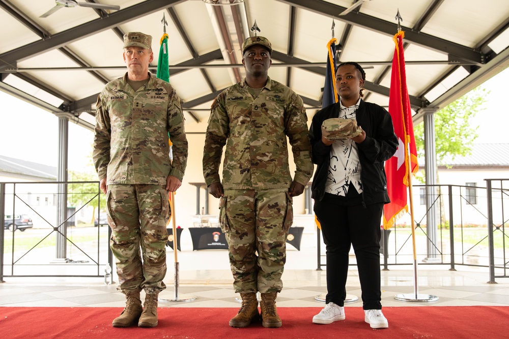 Sgt. 1st Class Terry Robinson promotes to Master Sergeant