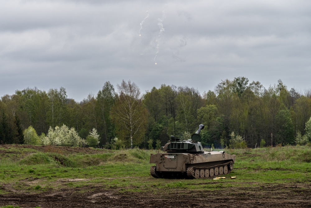 Croatian and Polish militaries conduct joint artillery live fire exercise