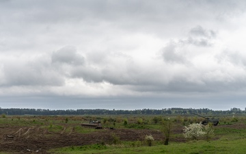 Croatian and Polish militaries conduct joint artillery live fire exercise