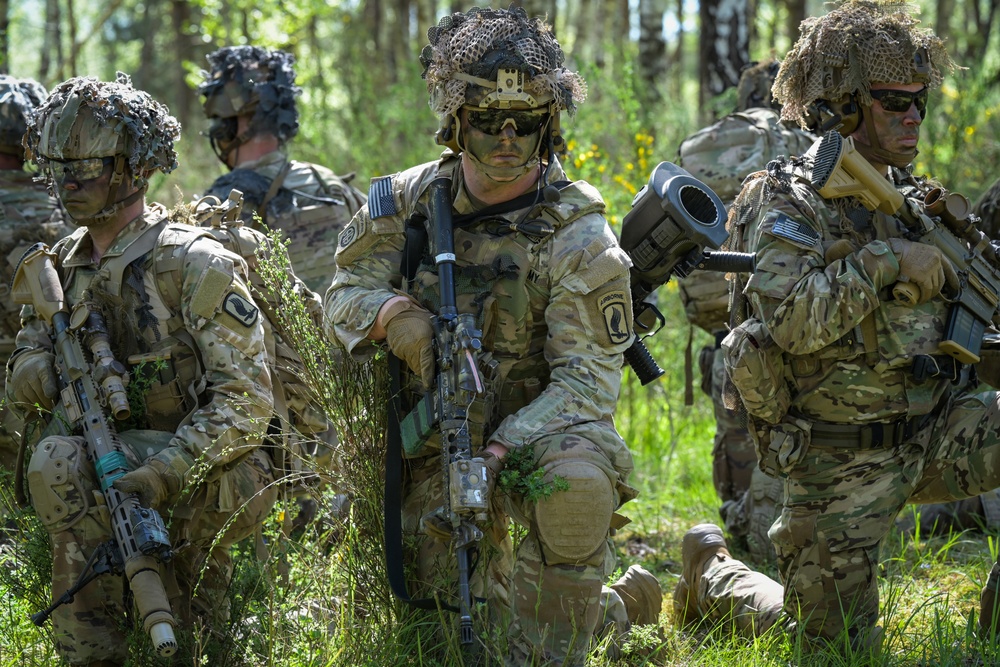 1-91 CAV, 173rd AB live fire exercise