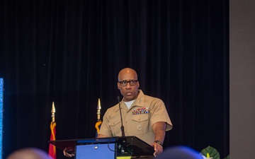 General Langley speaks at AMFS/NILS-A