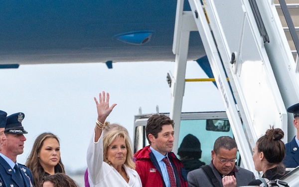 First Lady visits the 133rd Airlift Wing