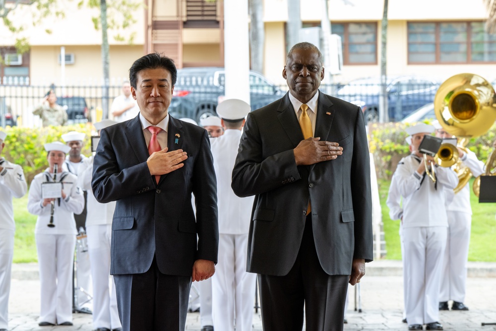 Secretary Austin hosts Minister of Defense of Japan