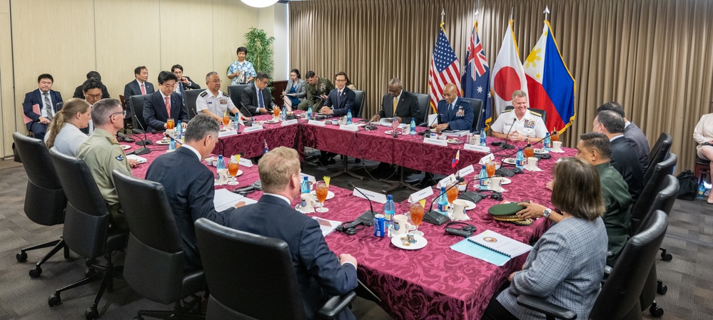 US, Aus, Phil, Japan multilateral exchange