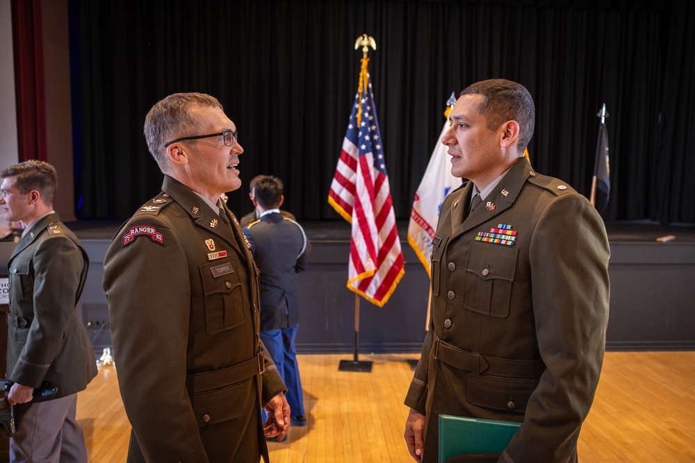 NETCOM Chief of Staff Honors ROTC Students Across Arizona Universities