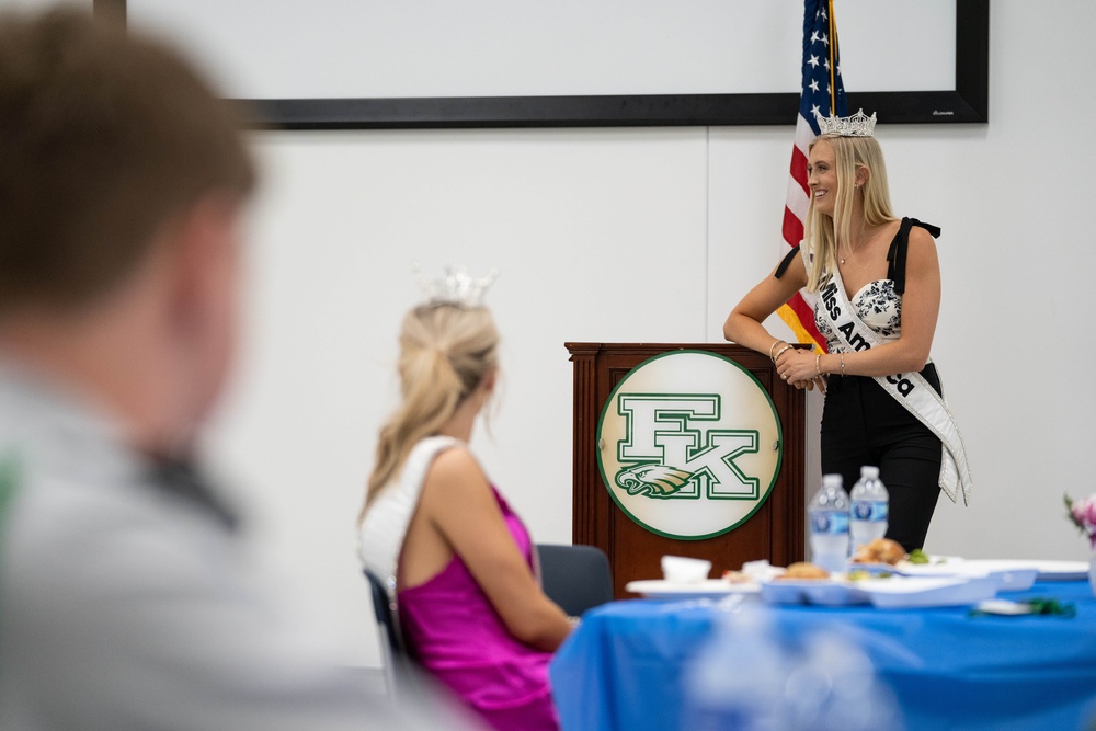 Miss America, Miss America's Teen 2024 Fort Knox Visit