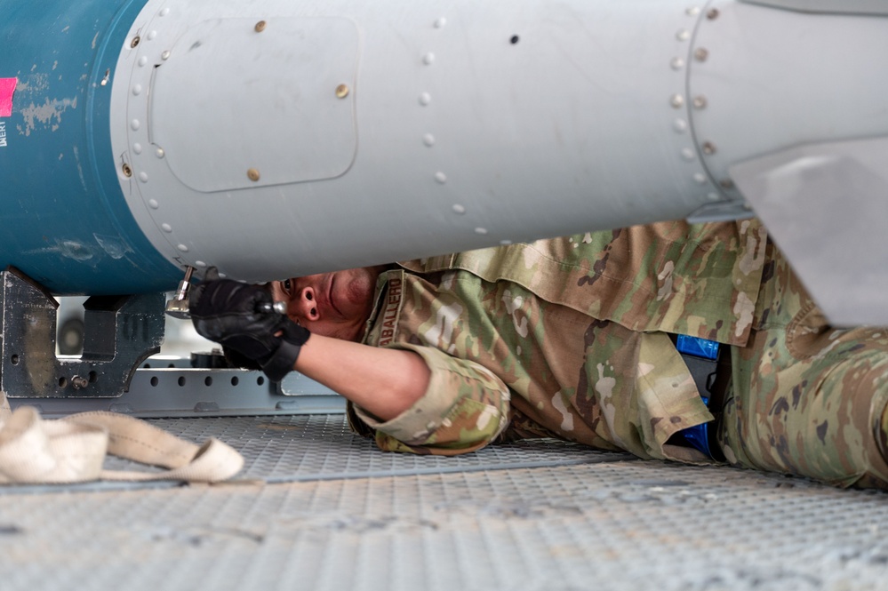 Quarterly Load Crew Competition