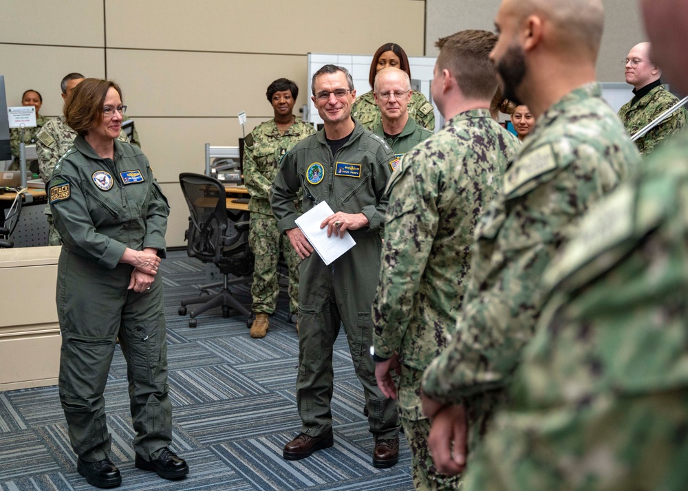 CNO visits U.S. 2nd Fleet