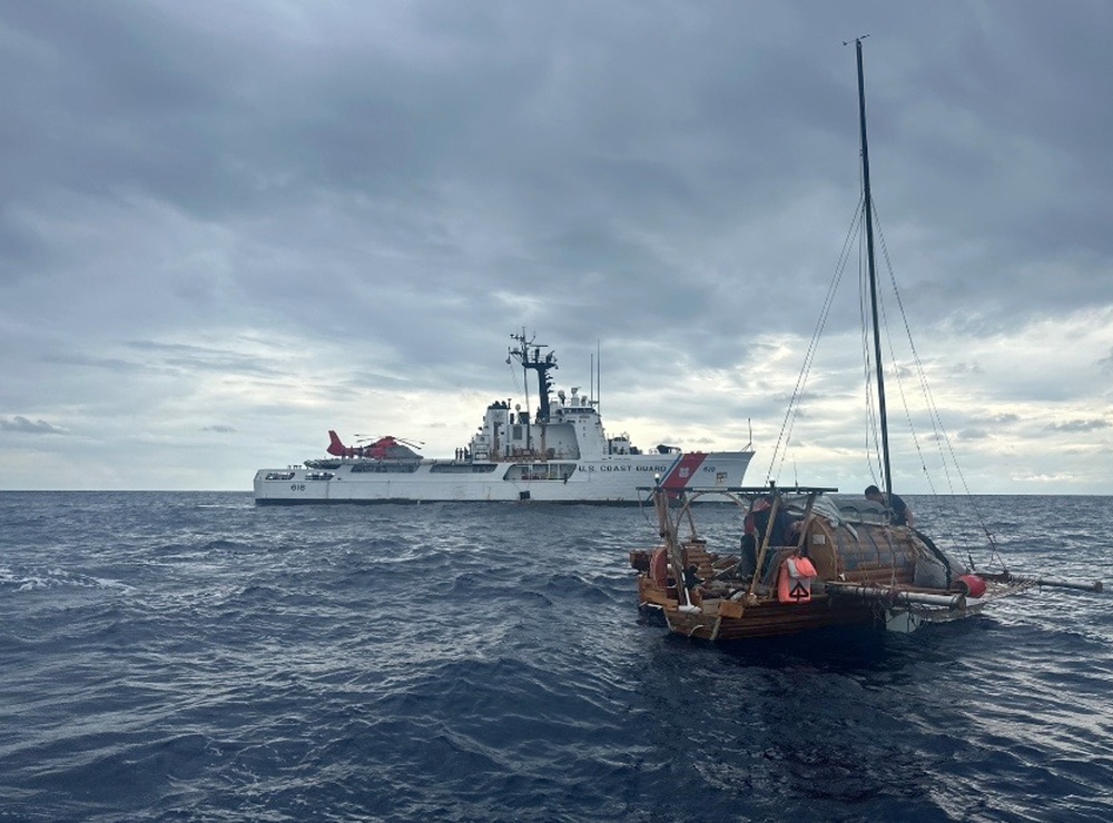 U.S. Coast Guard Cutter Active crew patrols the Eastern Pacific